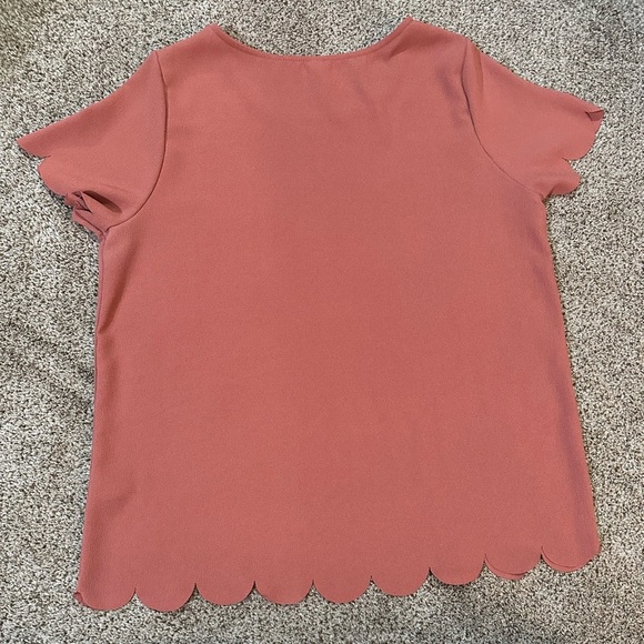 Scalloped Hem Pink Top - Picture 4 of 5